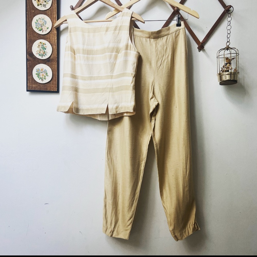 Vintage Minimalist Matching Outfit